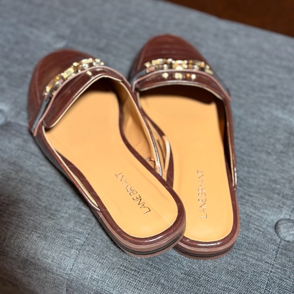 Lane Bryant Brown Croc-Embossed Slide Loafers with Gold Hardware - Picture 4 of 6